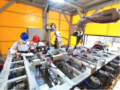 咸安区政府 敏实汽车零部件项目金属饰条生产线已正式投产
